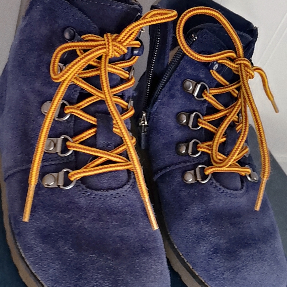 Winter boots